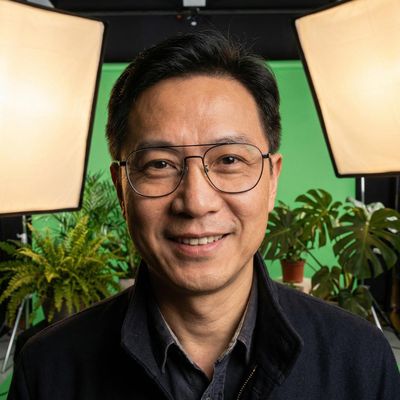 抖阴导演王志远